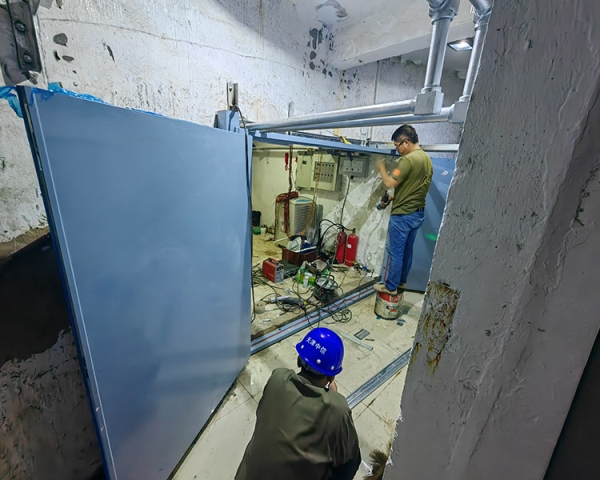 山西西龍池電站防火門、快速門施工現(xiàn)場